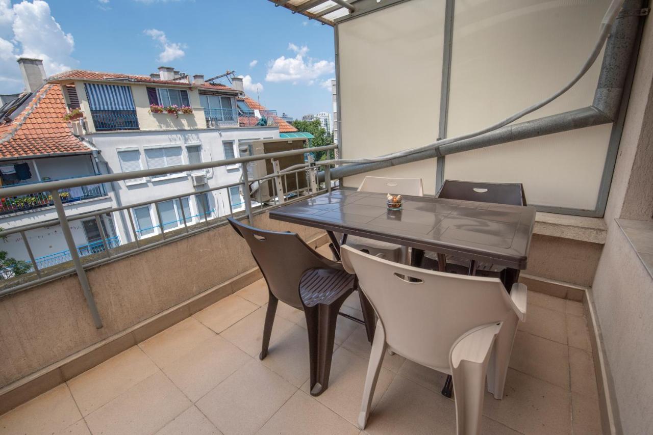 Azure Pretty Apartment Top Location Near Sea Garden Burgaz Dış mekan fotoğraf